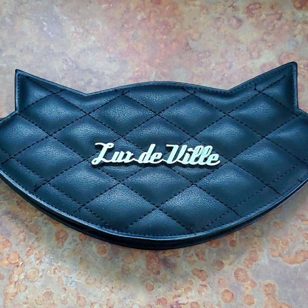 Cat purse